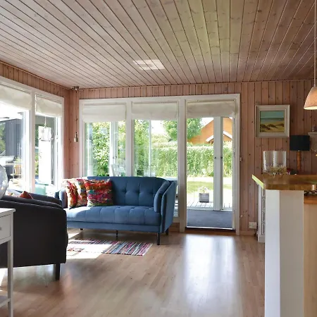 Two-bedroom Holiday In Holiday home *